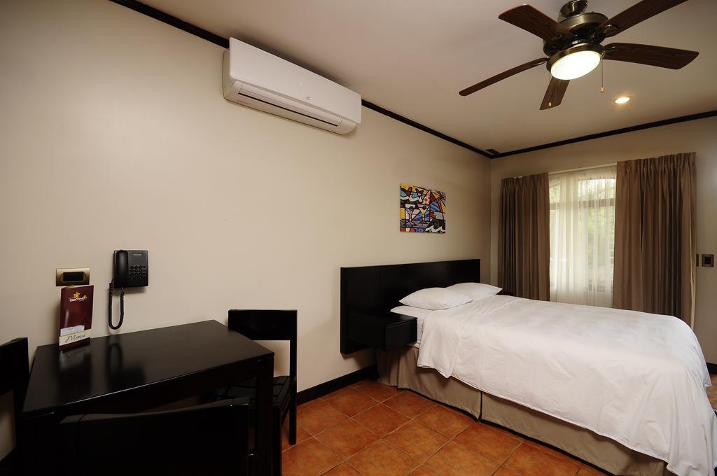 Hotel Colono Beach Coco Exterior photo