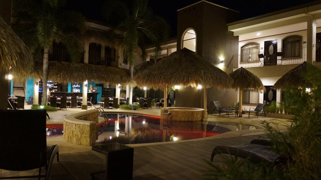 Hotel Colono Beach Coco Exterior photo